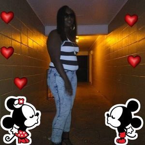 Meet your Posher, Stacy